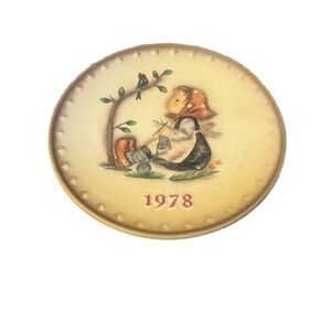 Vintage Hand Painted Hummel W. Germany Porzellanfabrik 8th‎ Annual Plate 1978